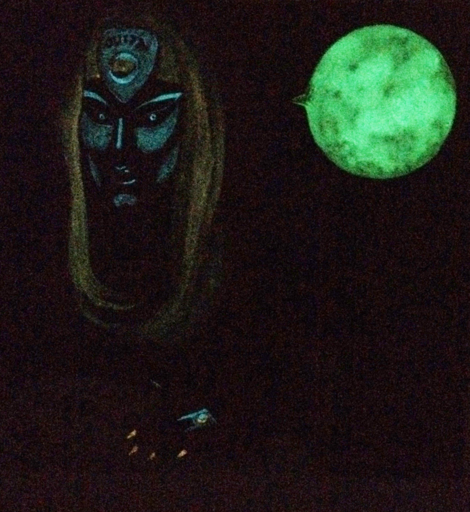 The phosphorescent paint highlighted throughout the piece allows it to glow in the dark.